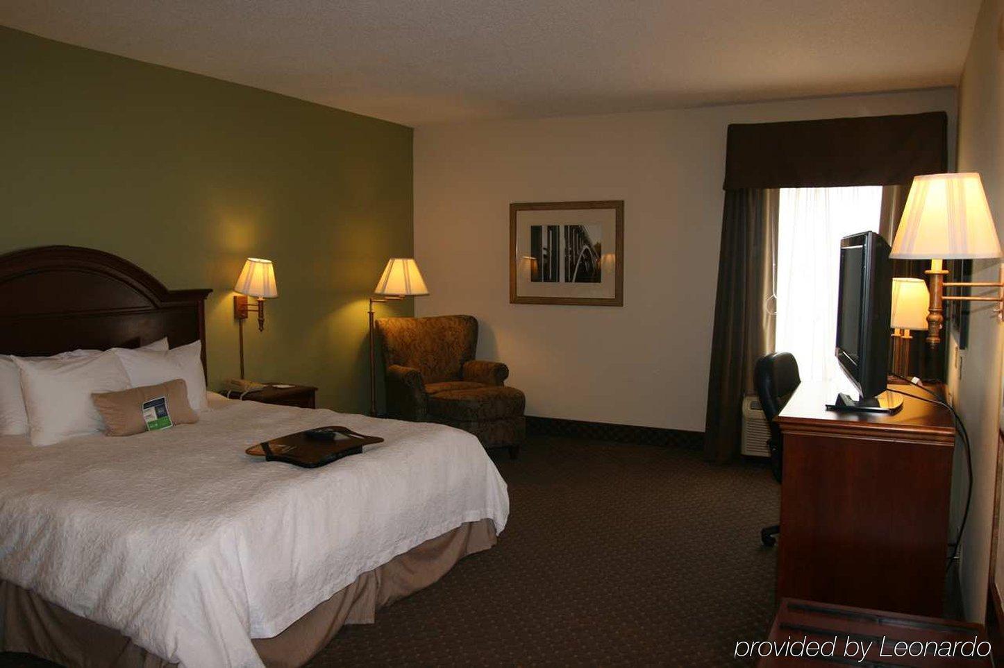 Hampton Inn Кингспорт Екстериор снимка